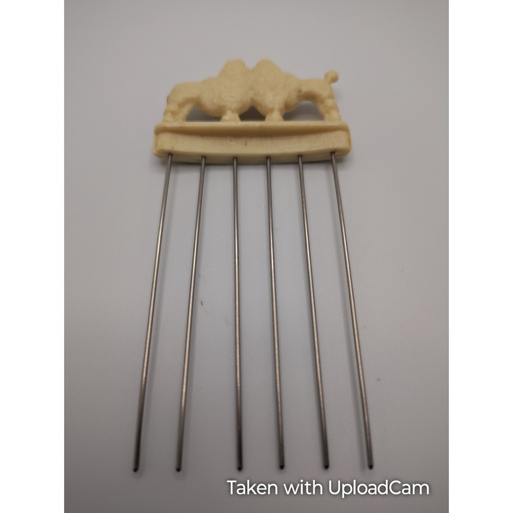 Vintage Glamour Lift Hair Pick Comb White Poodle Original Kurtell Co - Picture 6 of 9